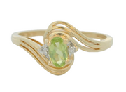 14k yellow gold peridot ring, estate