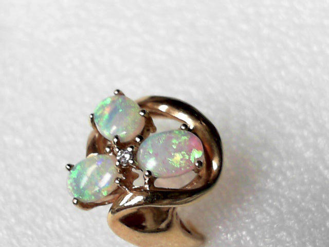 14K Yellow Gold Opal Ring, Estate