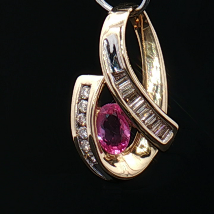14K YELLOW GOLD PINK SAPPHIRE, ESTATE