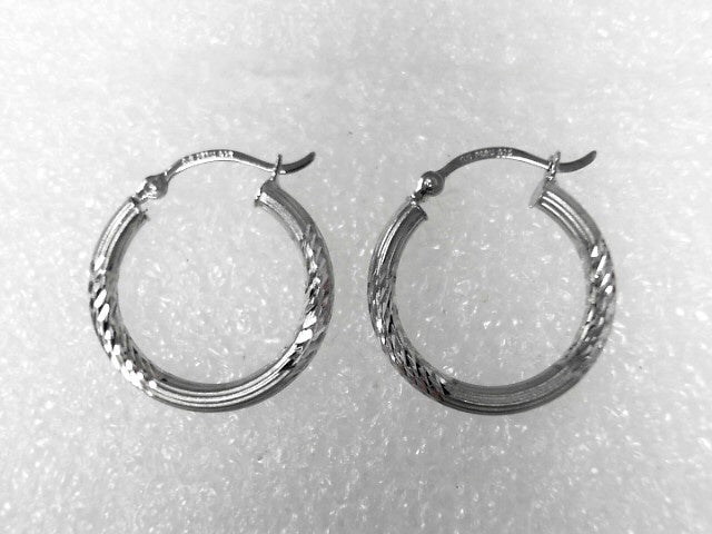 Sterling Silver 2.5mm Diamond-Cut Hoop Earrings, New