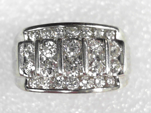 14K White gold men's diamond ring, 2.50 ctw, Estate