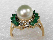 14 kt Yellow Gold Akoya Pearl, Emerald and Diamond Ring, Estate