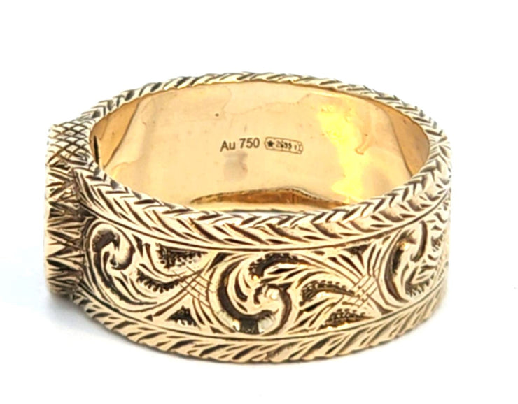GUCCI 18K YELLOW GOLD BAND, ESTATE