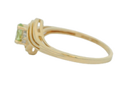 14k yellow gold peridot ring, estate