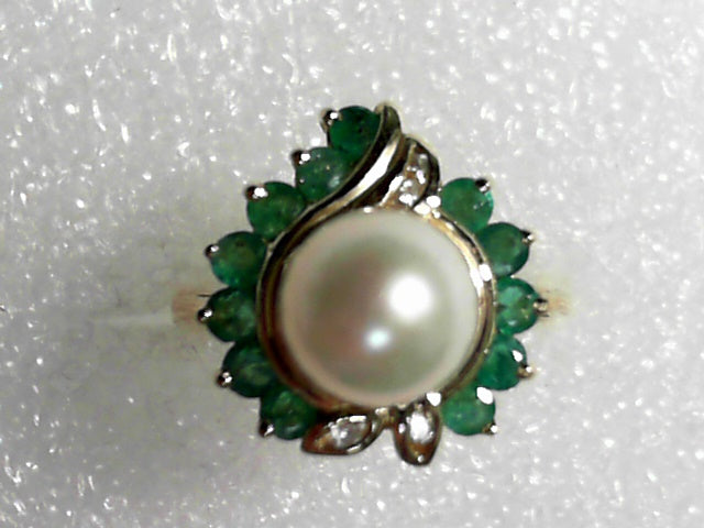 14 kt Yellow Gold Akoya Pearl, Emerald and Diamond Ring, Estate