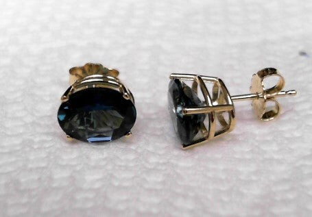 14k Yellow Gold London Blue Topaz Earrings 9x7 New