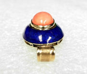 18K Yellow Gold Coral Pendant, Estate